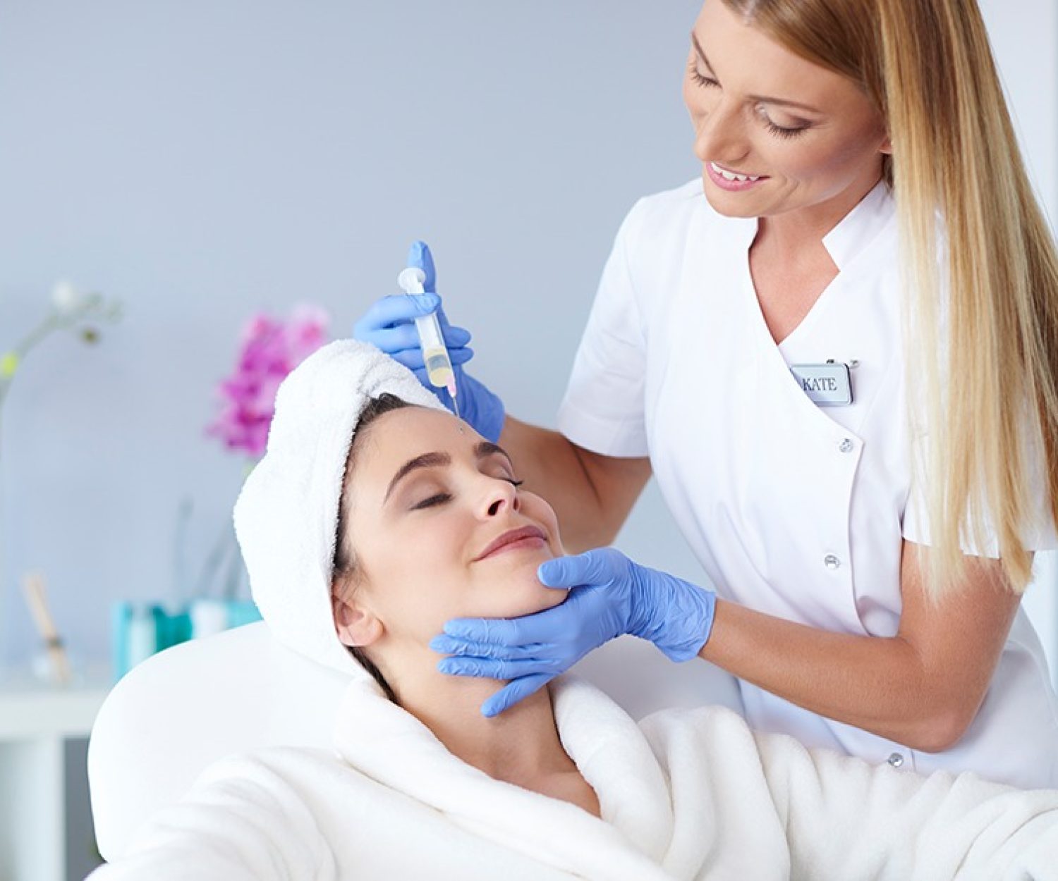 A botox treatment is safe if you get it done through an expert doctor. It’s significant to administer the injection precisely as you might not want to experience any side-effects of the process.